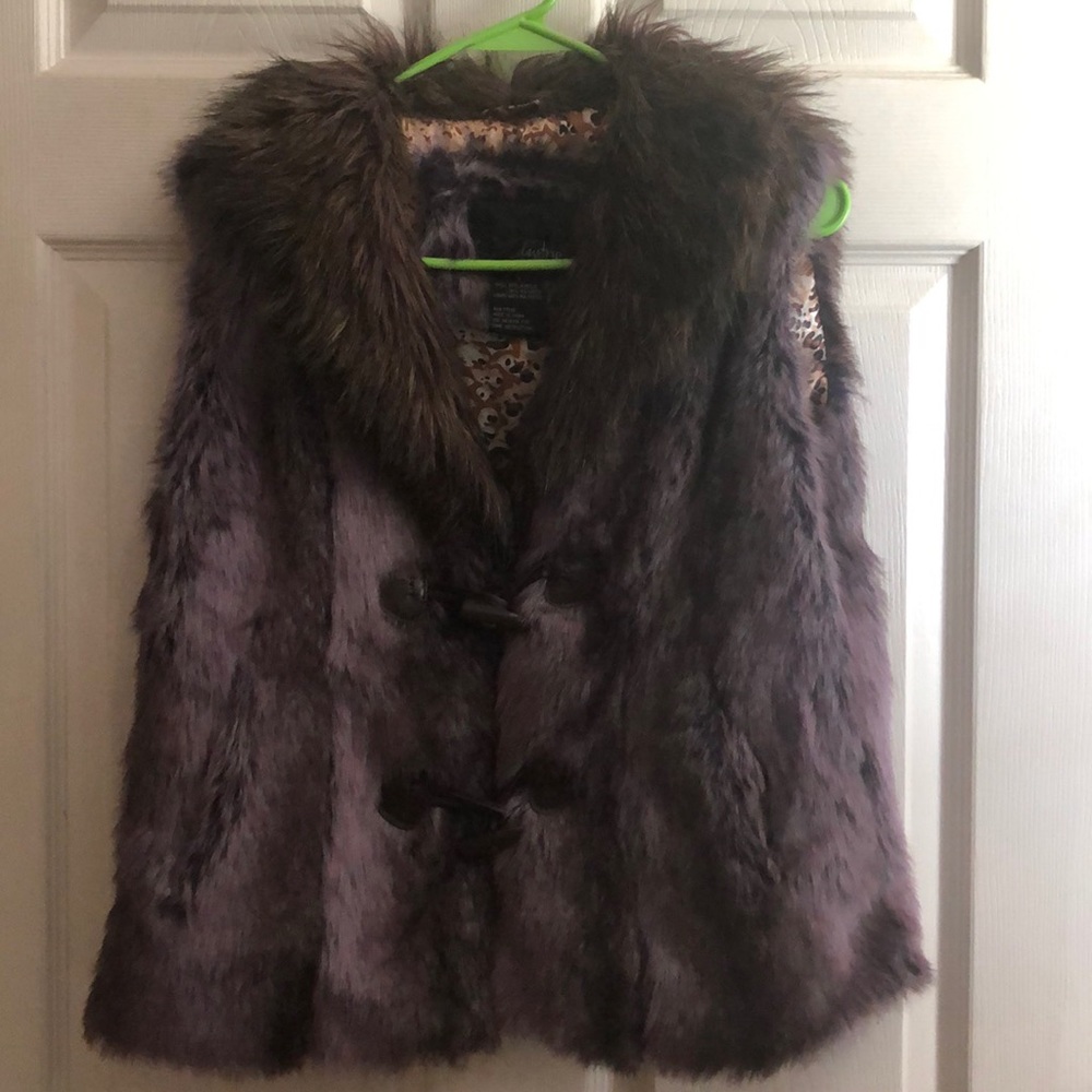 Purple fur vest size large